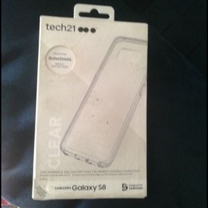 Tech 21 galaxy S8 phone case